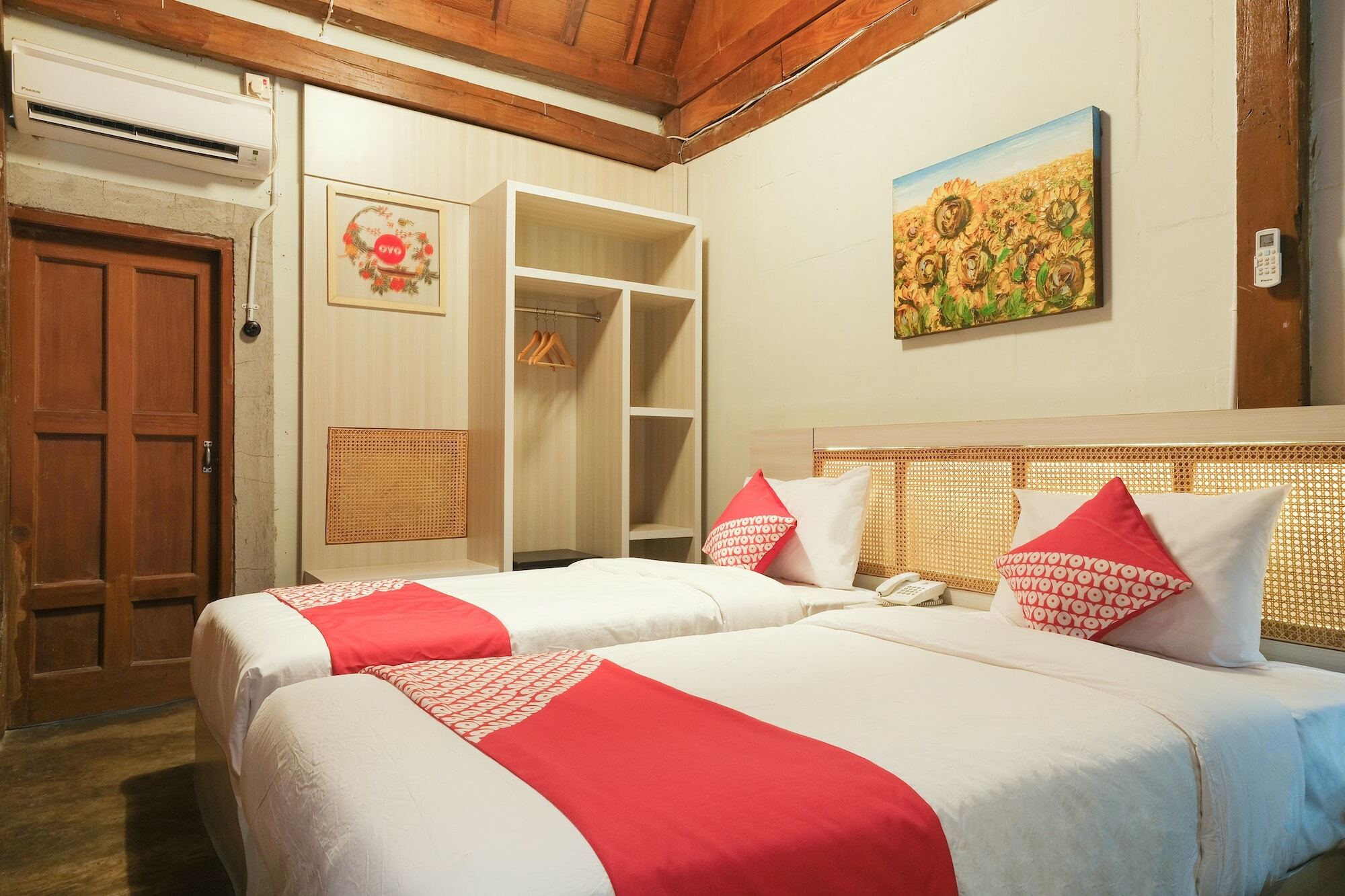 Kampung Lawasan Heritage Cottage Maguwo Dış mekan fotoğraf